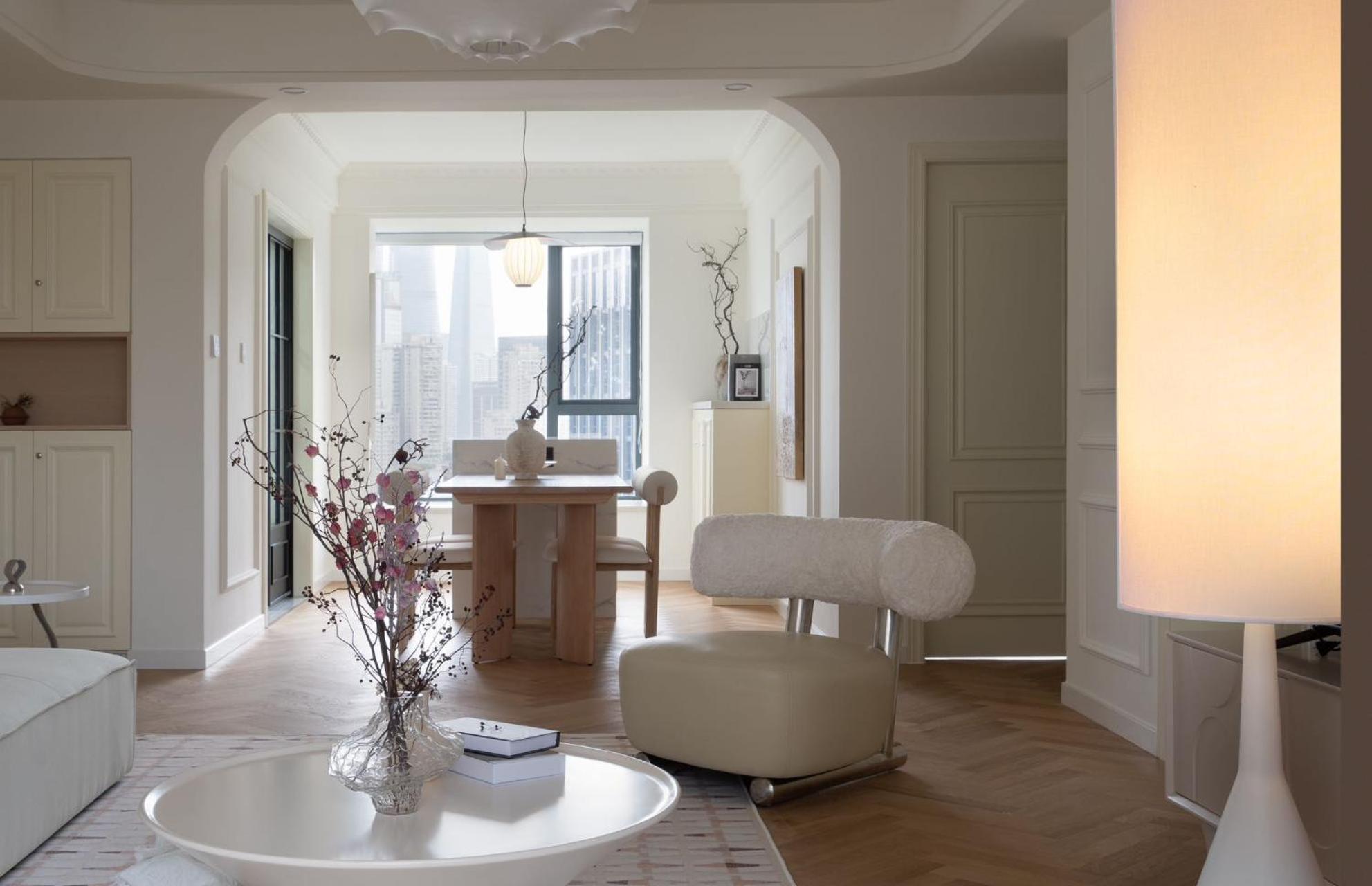 Apartment Eastern Hub - Bund Branch 3-bedroom Near Yuyuan Garden, Nanjing Road With Tower Views, Near Subway Shanghai