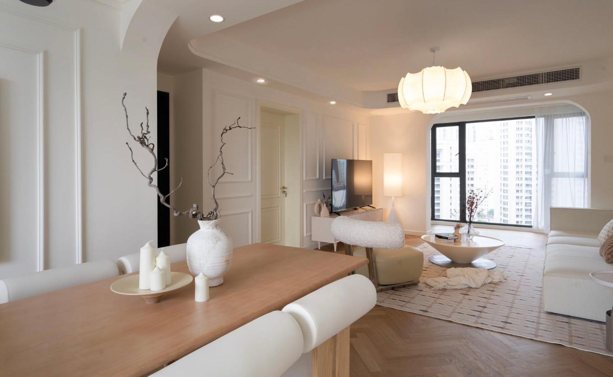 Eastern Hub - Bund Branch 3-bedroom Near Yuyuan Garden, Nanjing Road With Tower Views, Near Subway Shanghai