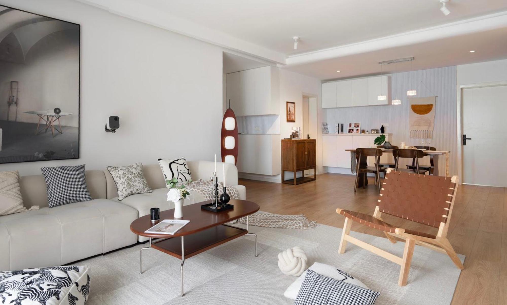 Eastern Hub - Bund Branch 3-bedroom Near Yuyuan Garden, Nanjing Road With Tower Views, Near Subway Apartment Shanghai
