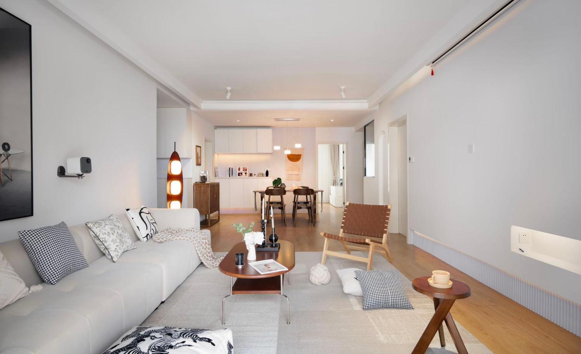 Eastern Hub - Bund Branch 3-bedroom Near Yuyuan Garden, Nanjing Road With Tower Views, Near Subway Apartment Shanghai