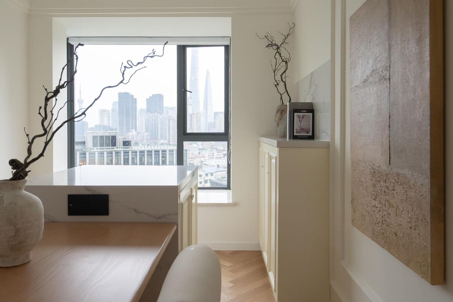 Eastern Hub - Bund Branch 3-bedroom Near Yuyuan Garden, Nanjing Road With Tower Views, Near Subway Shanghai